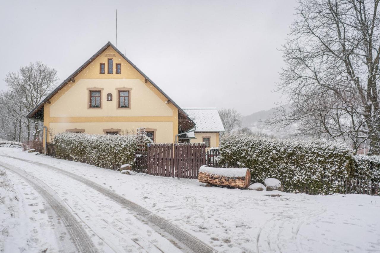 Apartmany Rubinovi Horejsi Vrchlabi 外观 照片